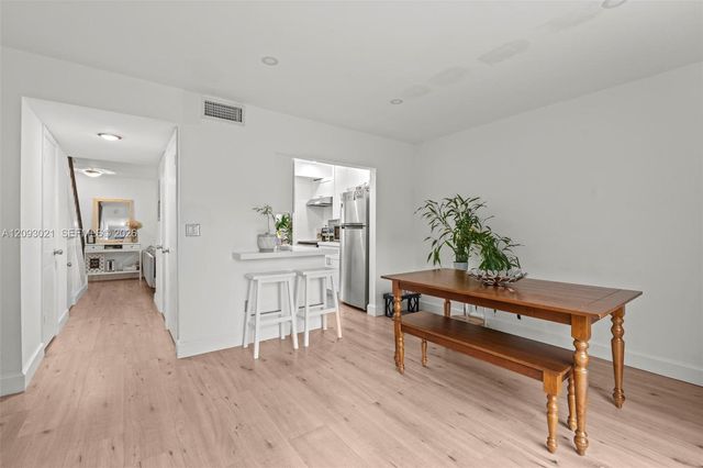 10729 La Placida Drive 3-4, Coral Springs, FL 33065