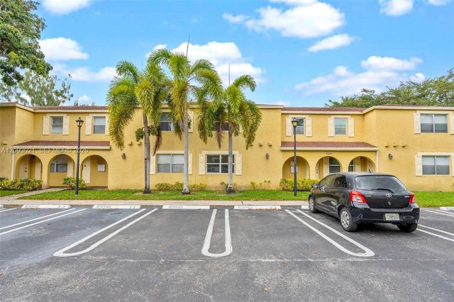10729 La Placida Drive 3-4, Coral Springs, FL 33065