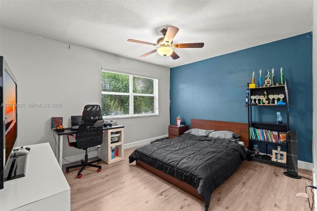 10729 La Placida Drive 3-4, Coral Springs, FL 33065