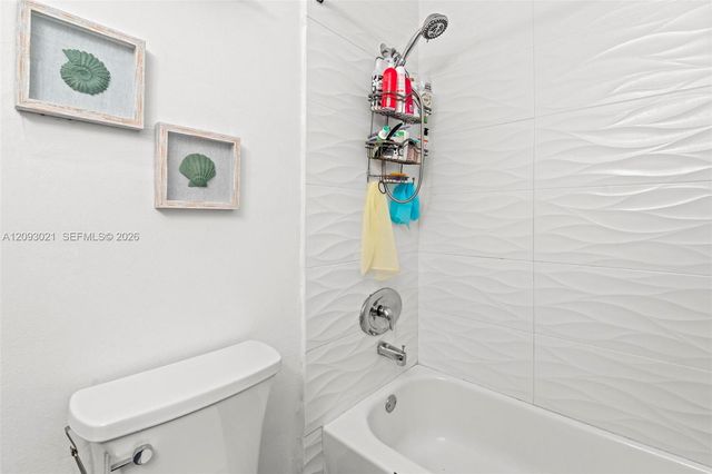 10729 La Placida Drive 3-4, Coral Springs, FL 33065