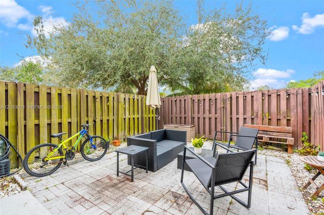 10729 La Placida Drive 3-4, Coral Springs, FL 33065