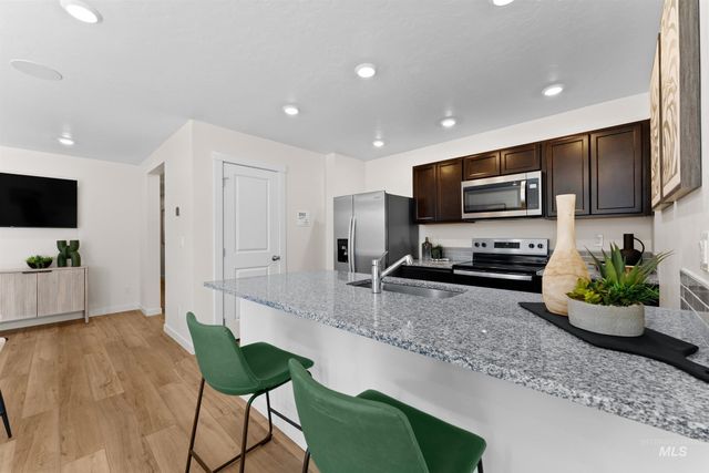4602 E Mesa Vista St, Nampa, ID 83686