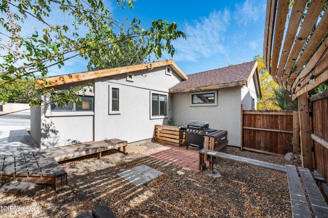 805 Forest Street, Reno, NV 89509
