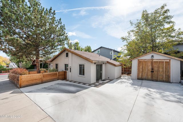 805 Forest Street, Reno, NV 89509