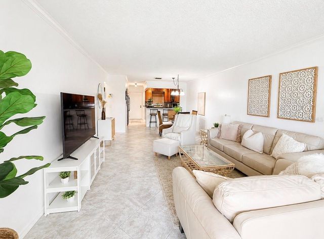 1624 STICKNEY POINT ROAD 206, Sarasota, FL 34231