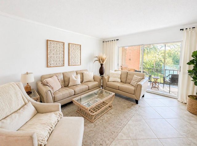 1624 STICKNEY POINT ROAD 206, Sarasota, FL 34231