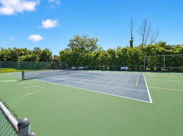 1624 STICKNEY POINT ROAD 206, Sarasota, FL 34231