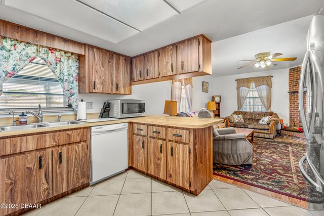 2970 Lagoon Avenue, Deltona, FL 32738