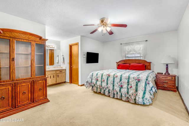 2970 Lagoon Avenue, Deltona, FL 32738