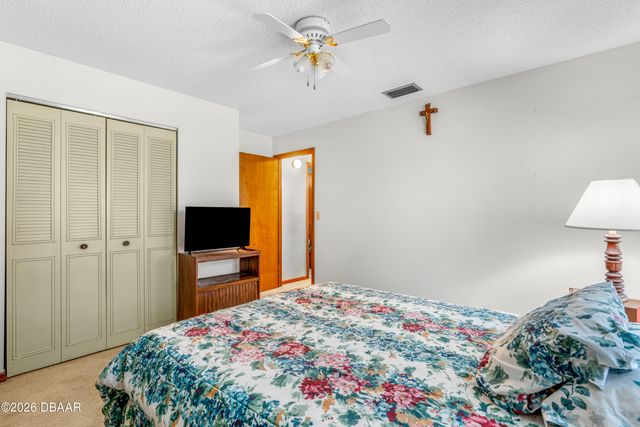 2970 Lagoon Avenue, Deltona, FL 32738