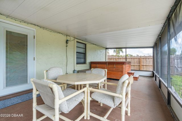 2970 Lagoon Avenue, Deltona, FL 32738