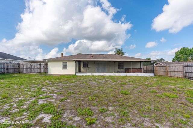 2970 Lagoon Avenue, Deltona, FL 32738