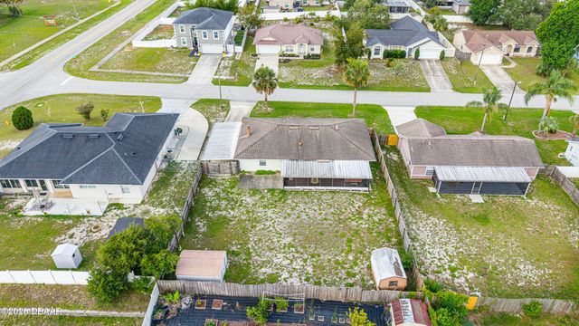 2970 Lagoon Avenue, Deltona, FL 32738