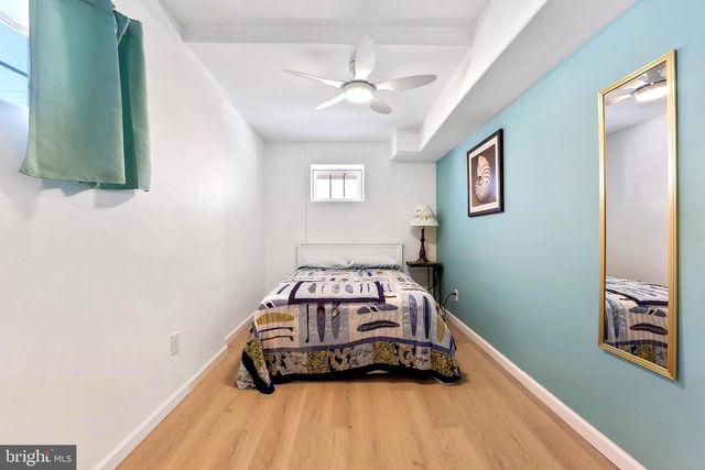 536 W MAPLE AVE, Wildwood, NJ 08260