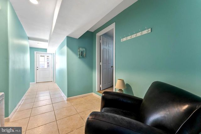 536 W MAPLE AVE, Wildwood, NJ 08260