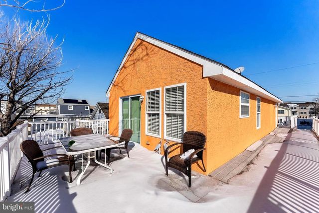 536 W MAPLE AVE, Wildwood, NJ 08260