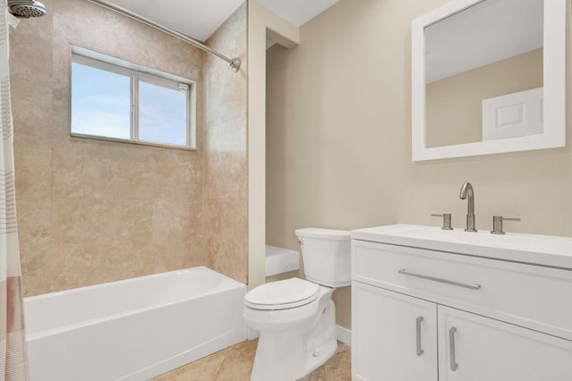 2152 NE 61st Court, Fort Lauderdale, FL 33308