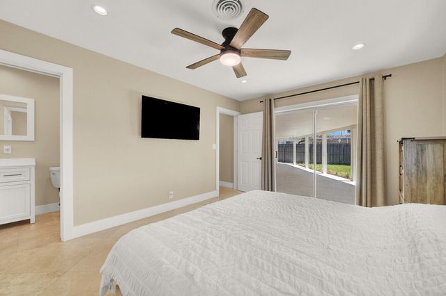 2152 NE 61st Court, Fort Lauderdale, FL 33308