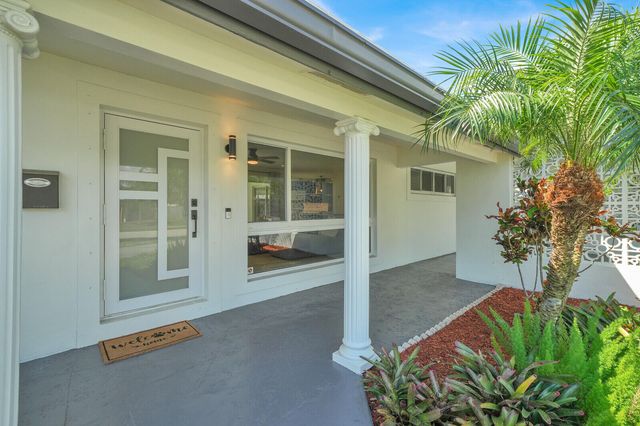 2152 NE 61st Court, Fort Lauderdale, FL 33308