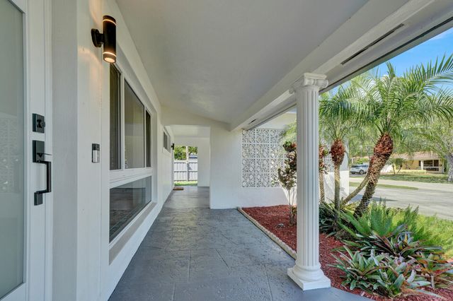 2152 NE 61st Court, Fort Lauderdale, FL 33308