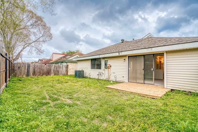 13426 Carruth Lane, Houston, TX 77083