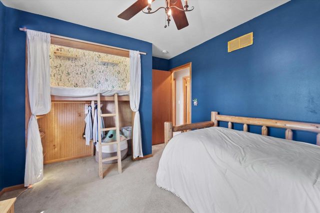 132 Mark Drive, Johnson Creek, WI 53038