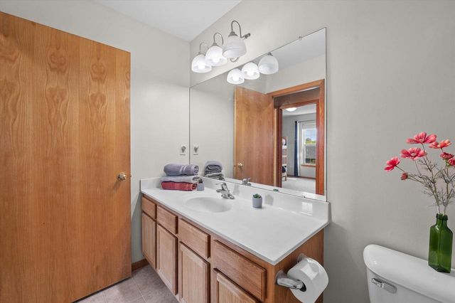 132 Mark Drive, Johnson Creek, WI 53038