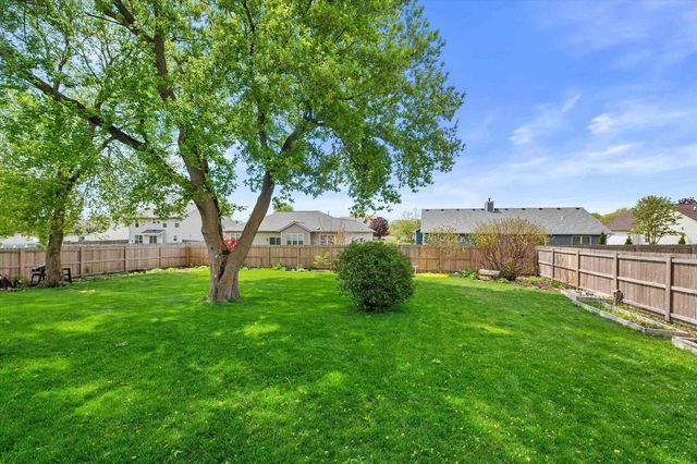 132 Mark Drive, Johnson Creek, WI 53038