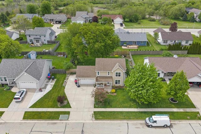 132 Mark Drive, Johnson Creek, WI 53038