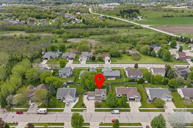 132 Mark Drive, Johnson Creek, WI 53038