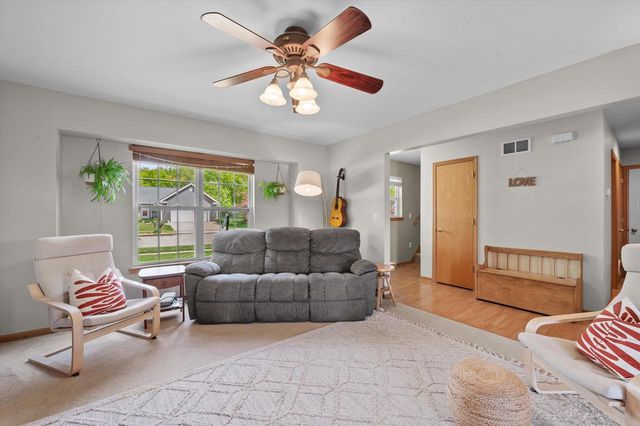 132 Mark Drive, Johnson Creek, WI 53038
