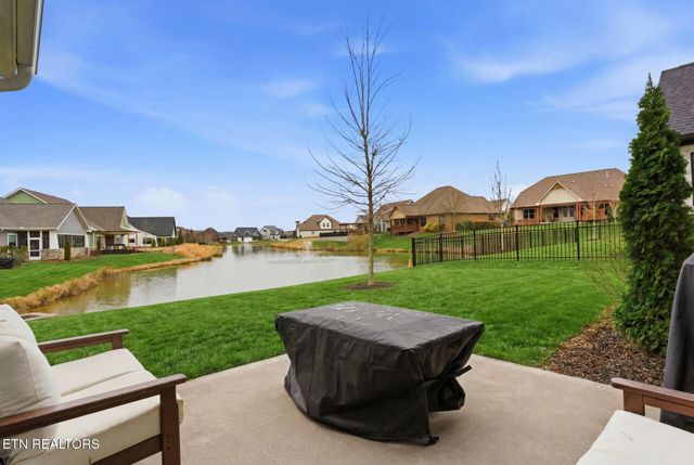 318 Buckhorn Way, Loudon, TN 37774