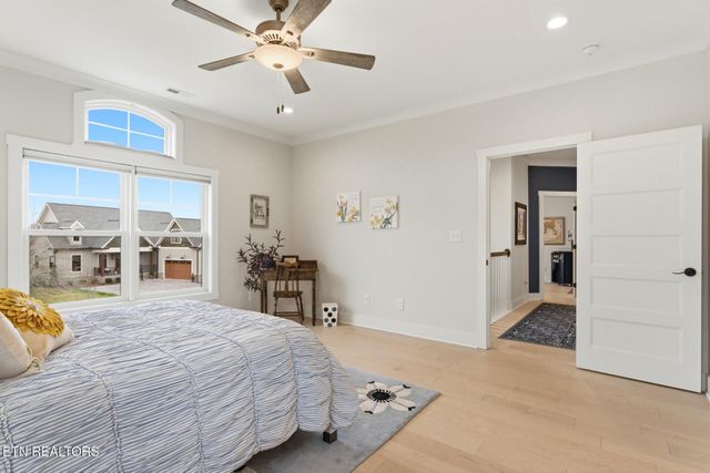 318 Buckhorn Way, Loudon, TN 37774