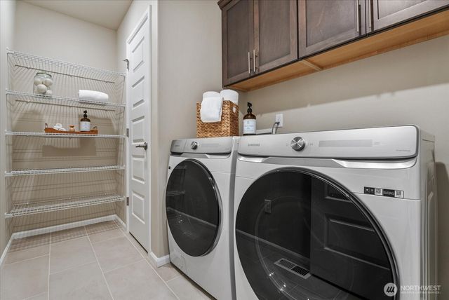 929 121st Avenue SE, Lake Stevens, WA 98258