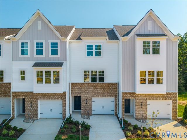 286 Greenpark Rd, Sandston, VA 23150