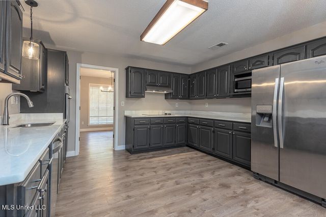 2730 Beaver Head Drive, Nesbit, MS 38651