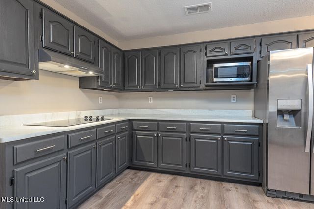 2730 Beaver Head Drive, Nesbit, MS 38651