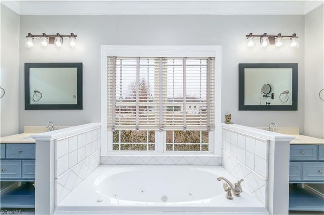 377 Concrete Works Road, Winston-salem, NC 27107