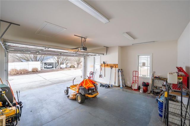 377 Concrete Works Road, Winston-salem, NC 27107