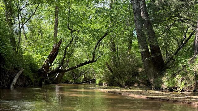 377 Concrete Works Road, Winston-salem, NC 27107