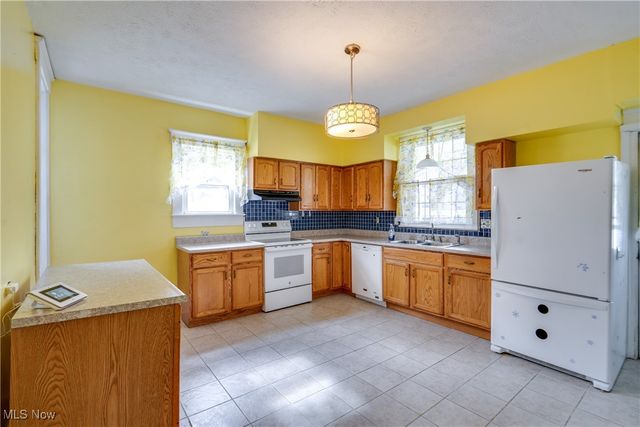 433 7th Street NE, Massillon, OH 44646