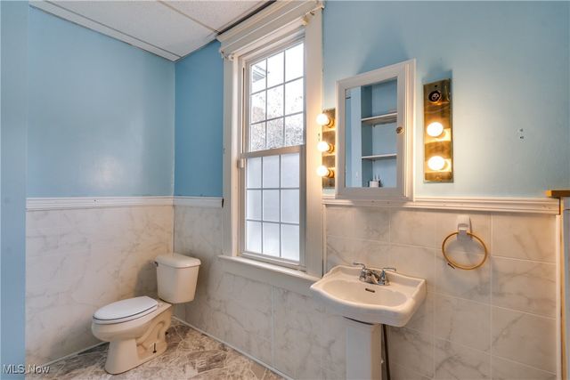 433 7th Street NE, Massillon, OH 44646