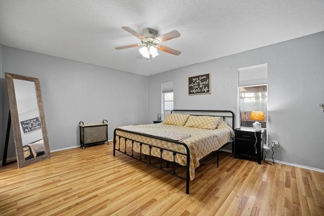 2302 Memorial Pkwy, Portland, TX 78374