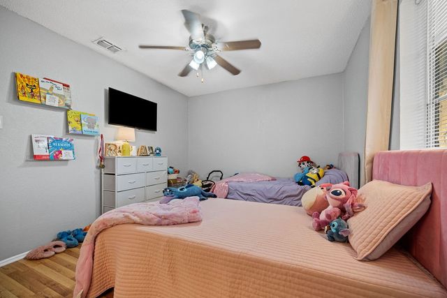 2302 Memorial Pkwy, Portland, TX 78374