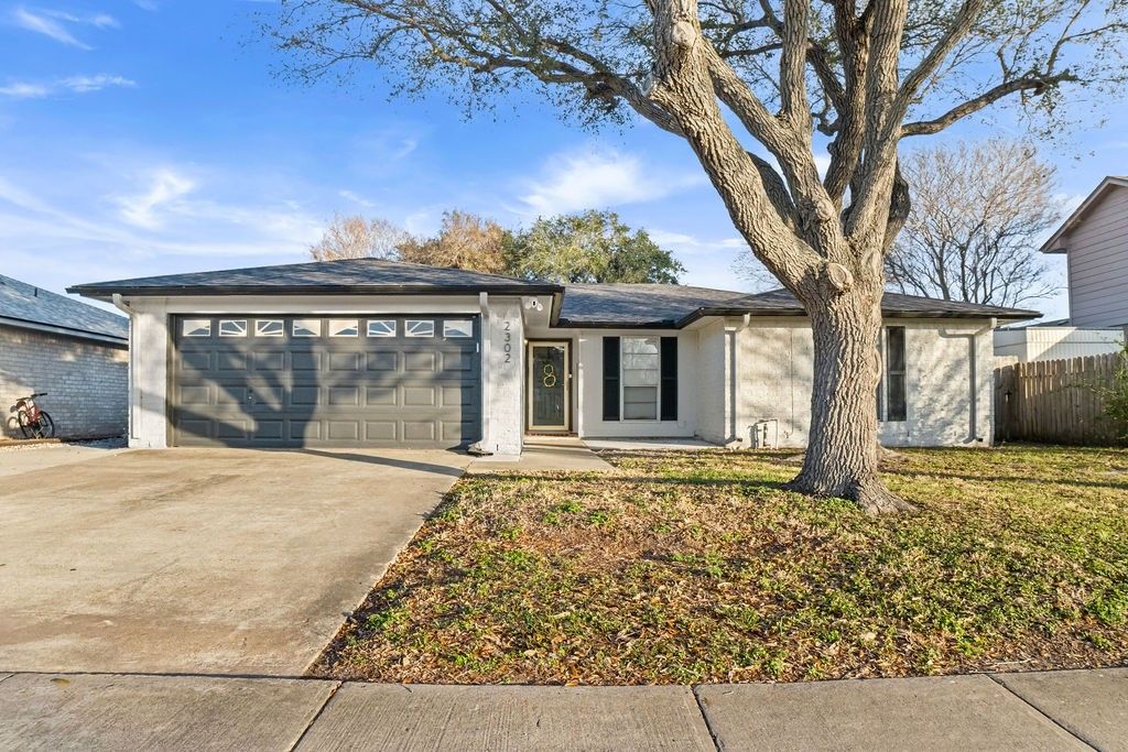 2302 Memorial Pkwy, Portland, TX 78374