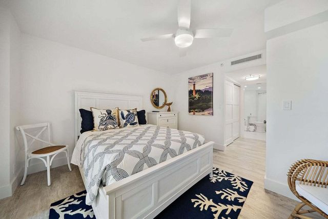 19800 S Sandpointe Bay Drive 210, Tequesta, FL 33469