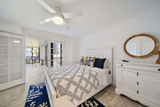 19800 S Sandpointe Bay Drive 210, Tequesta, FL 33469