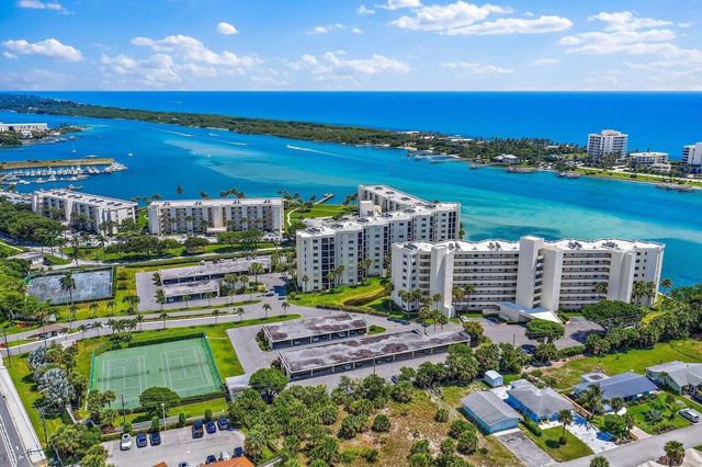 19800 S Sandpointe Bay Drive 210, Tequesta, FL 33469