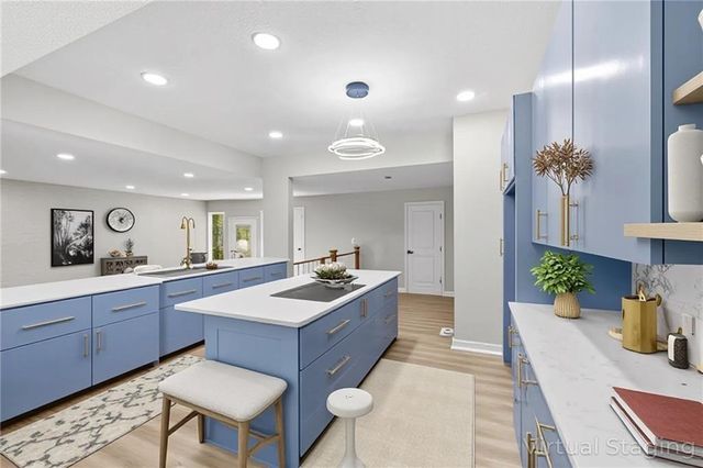 7019 W 69th Terrace, Overland Park, KS 66204