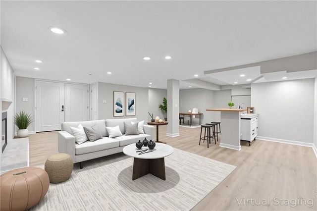 7019 W 69th Terrace, Overland Park, KS 66204